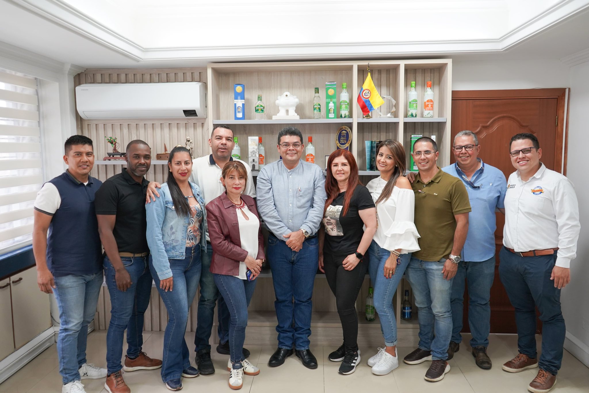   ✅ ¡La calidad nos respalda!
                                        