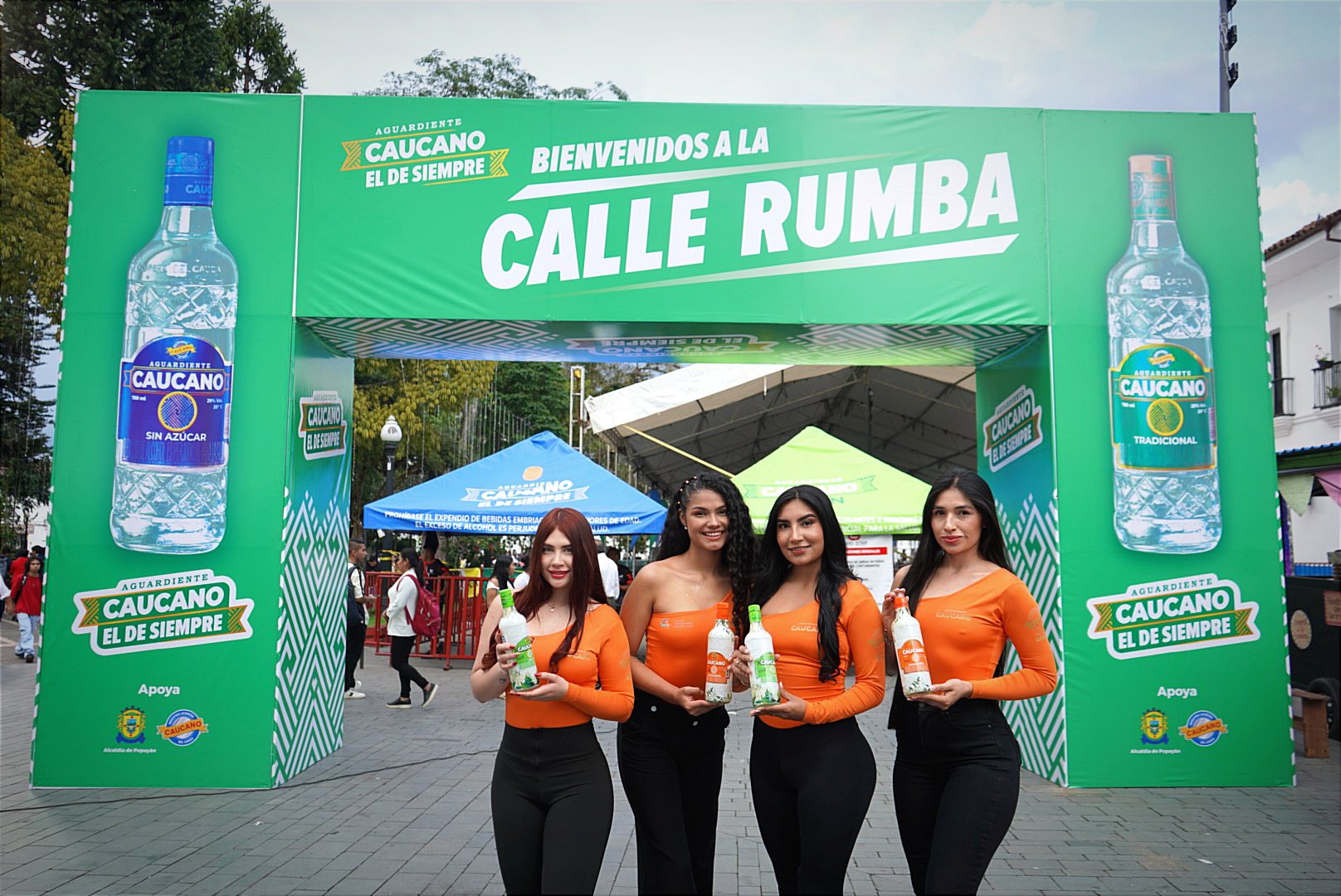                                              Así se vivió la Calle Rumba, un éxito total
                                    